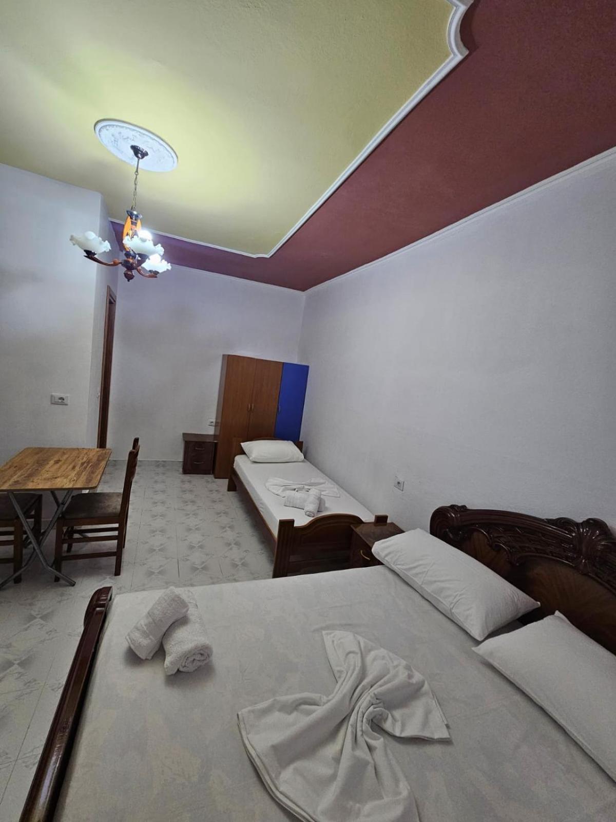 Krujë Castle - Inside,Voga Guesthause酒店 外观 照片